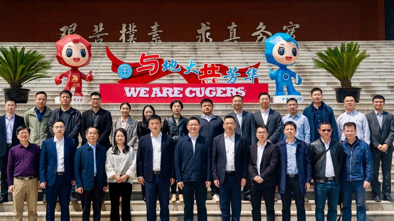 磷酸铁锂电池：揭秘其优缺点与行业应用
