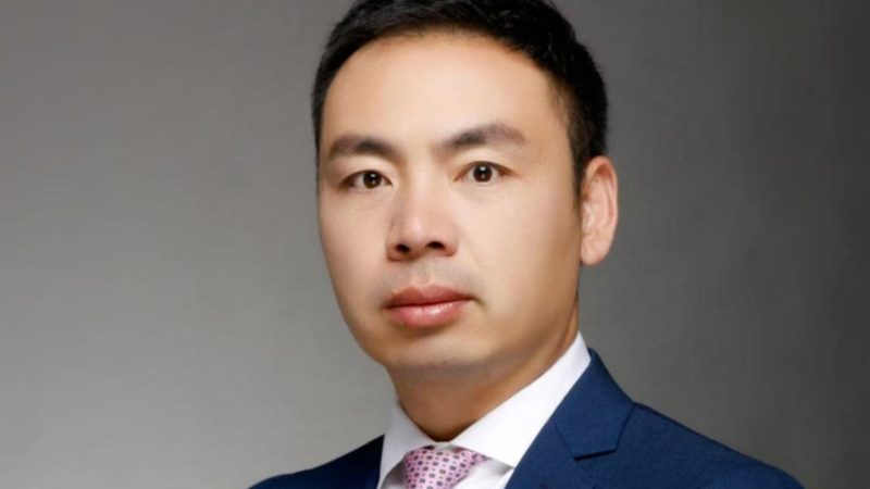 光伏清洁机器人：如何实现高效清洁与智能化管理**